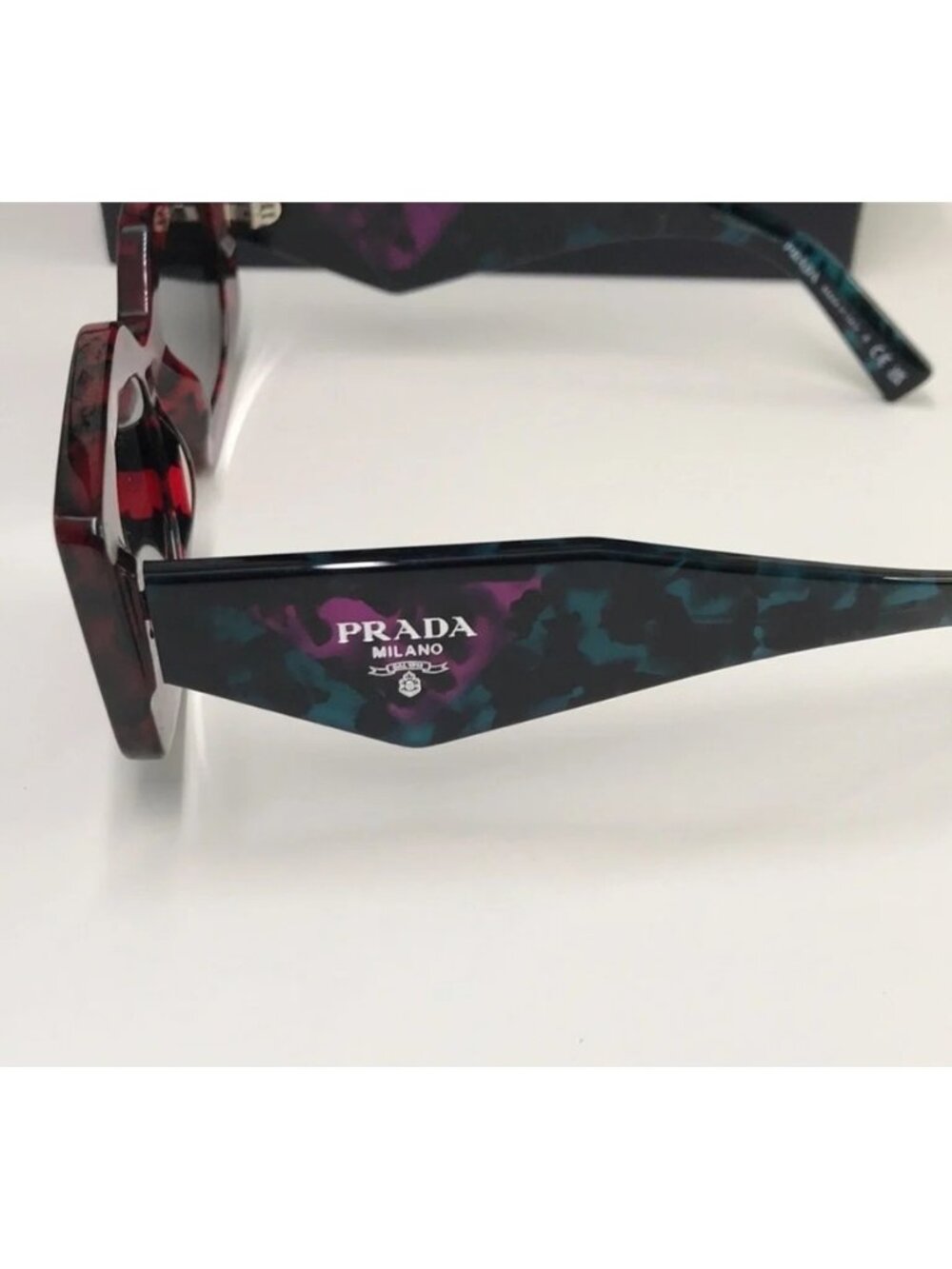 New Authentic Prada Red Tortoise Shell Sunglasses - Picture 14 of 16